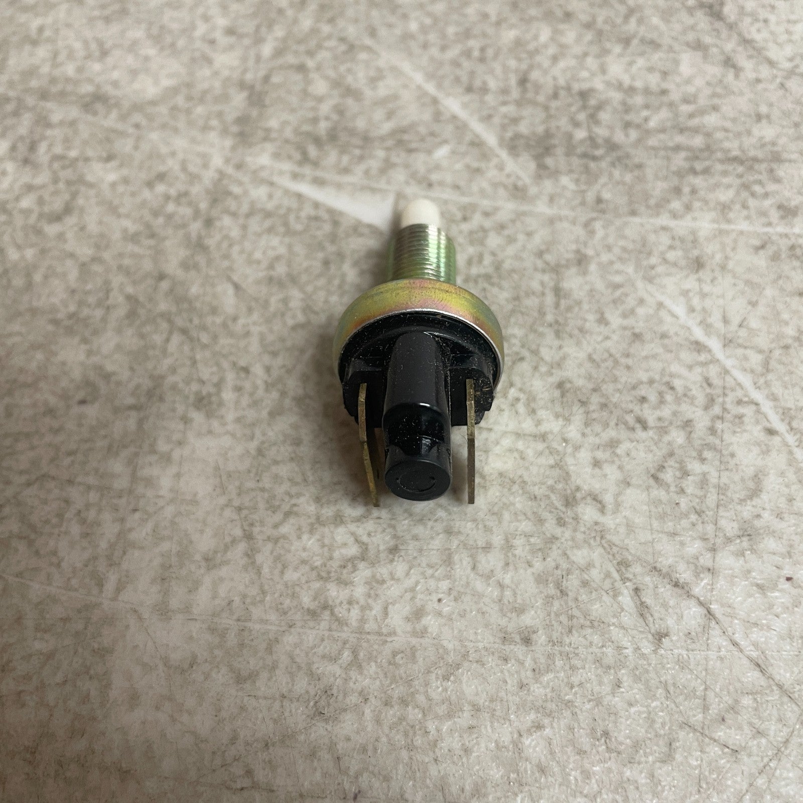 Standard SLS-170 Brake Light Switch 1970-1989 Peugeot 504 505