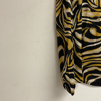 Black Label Women's Split Crew Neck Long Sleeve Size Small Color: Black Marigold