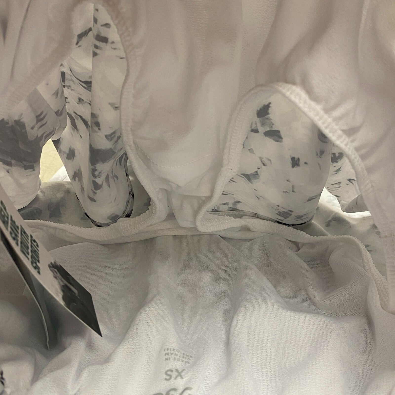 DSG Women's 3â High Rise Stride Power Surge White Shorts Summer DAW12327PRTZ