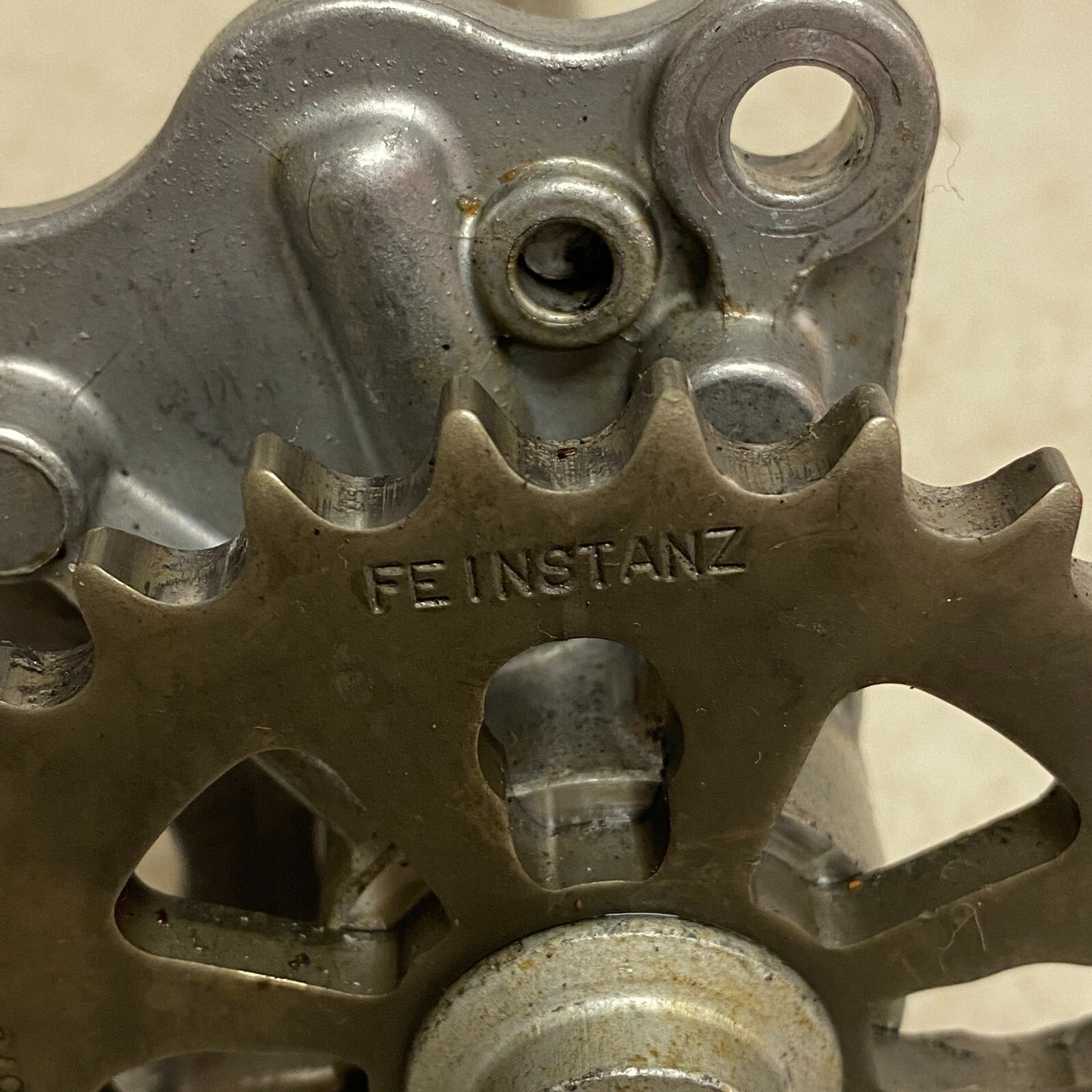 Audi Oil Pump Drive Shaft Plate Gear 2005-2011Audi A4 A6 BKH 3.2 V6 06E 109 361F