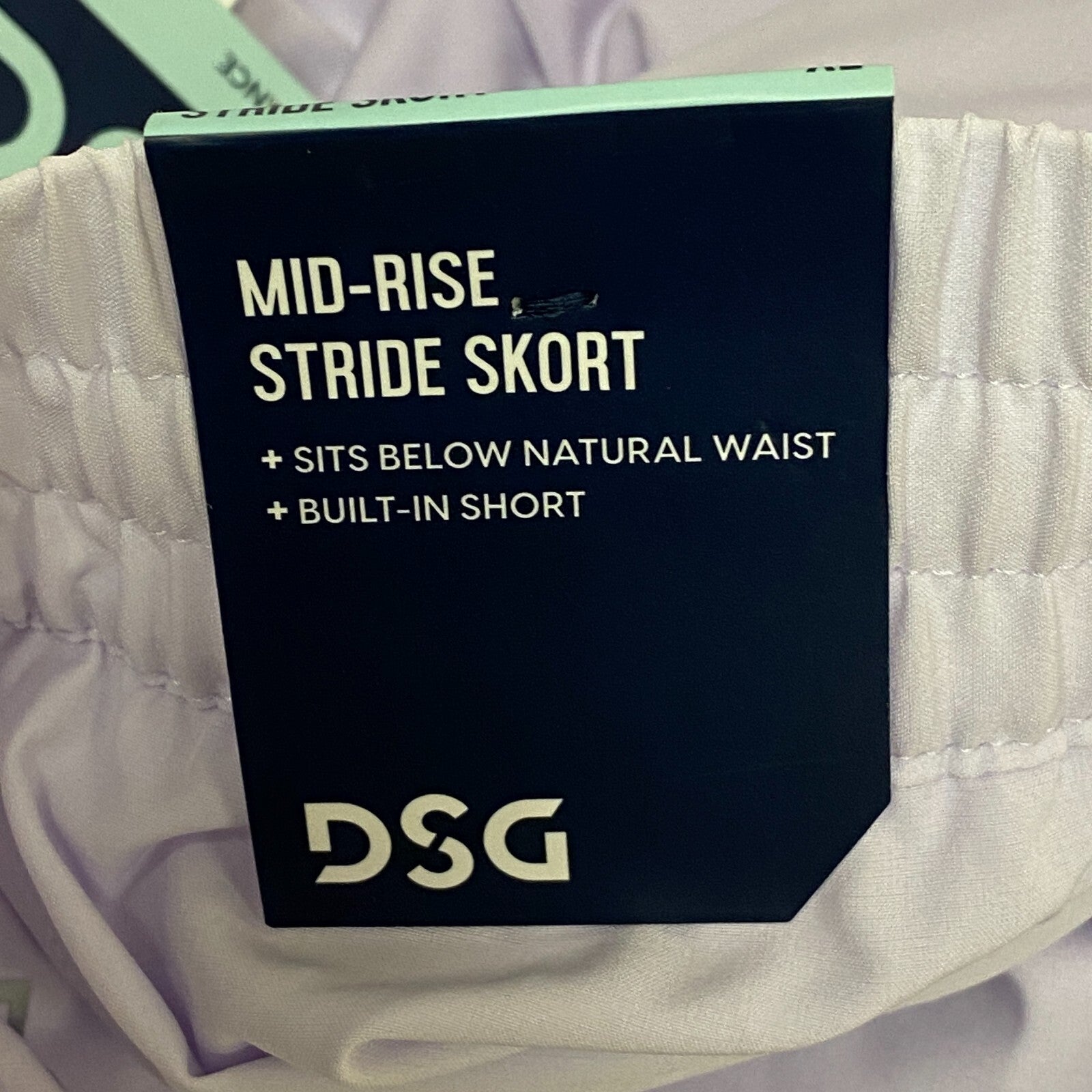 DSG Women's Performance Mid Rise Stride Skort Built-in Short Lilac DAW13123