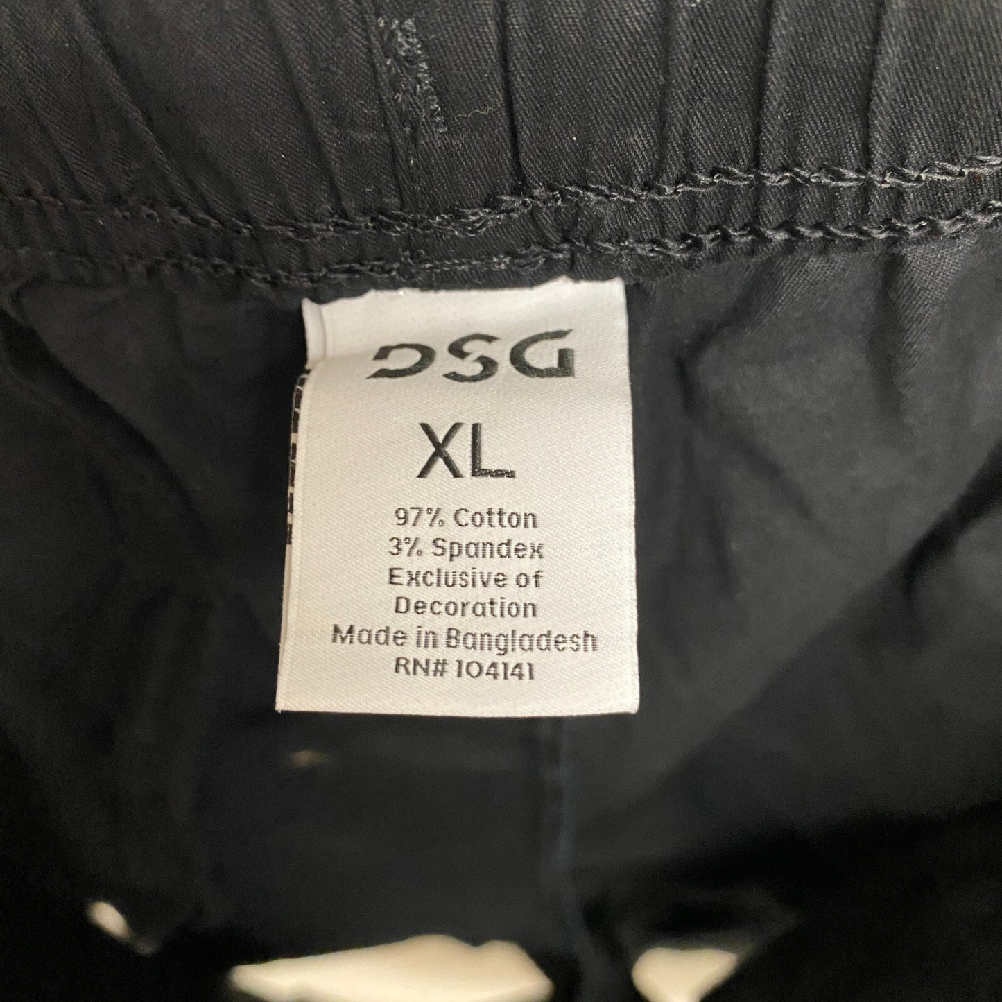 DSG 6.5" Men's Casual Cotton Short PURE BLACK Solid  DAM22100