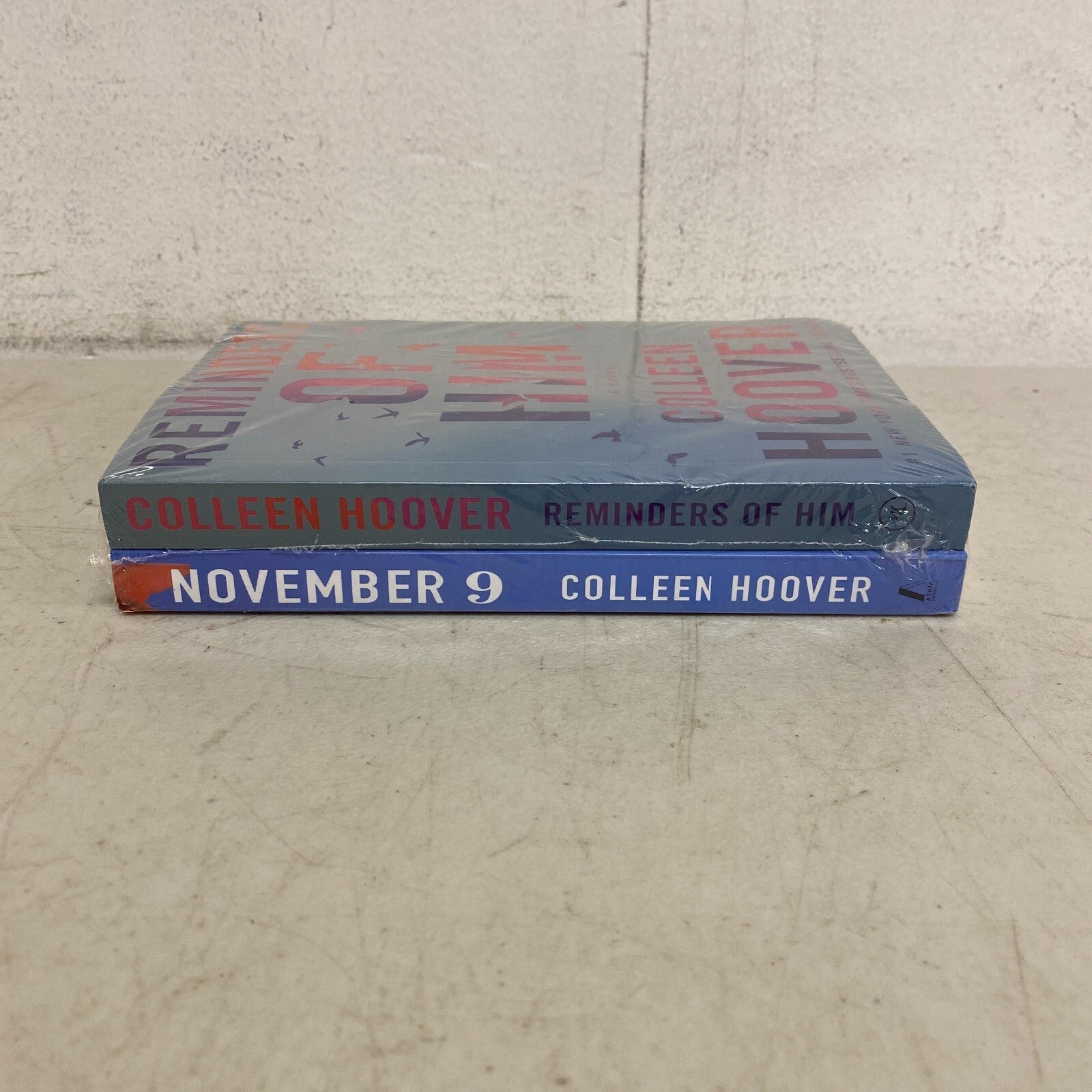 Colleen Hoover 2 Piece Superset Includes "Reminders of Him" + "November 9" Books
