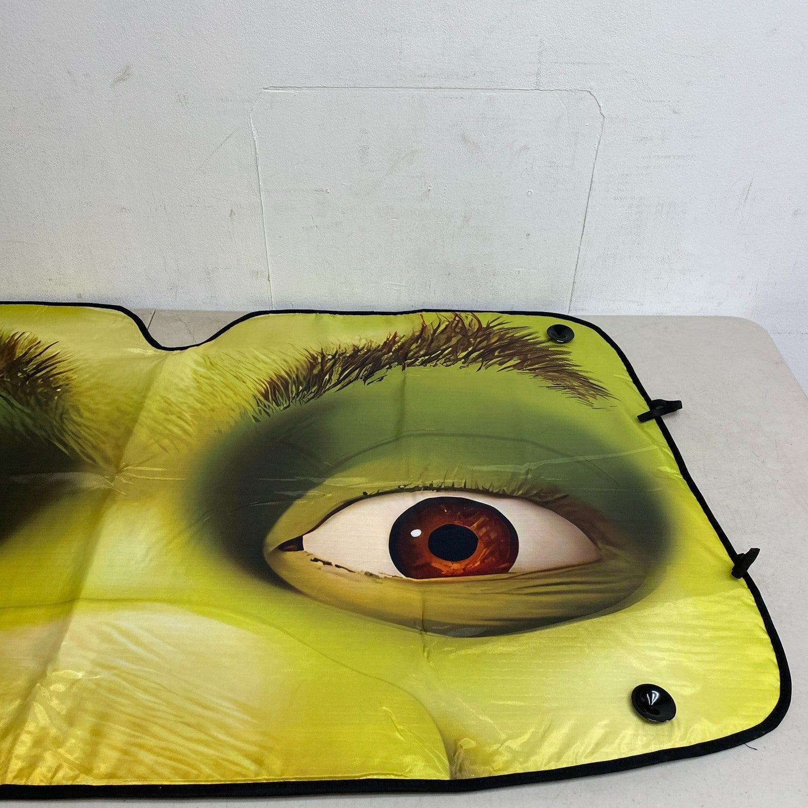 GENANY Big Green Guy Windshield Sun Shade Funny UV Blocker 55x30 Inch Car Covers