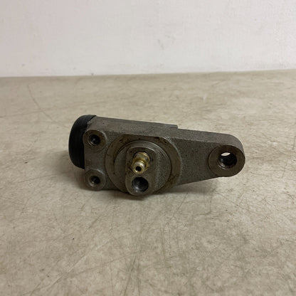 Carquest Wearever Drum Brake Wheel Cylinder 1-1/8" Bore Silver WCA8852