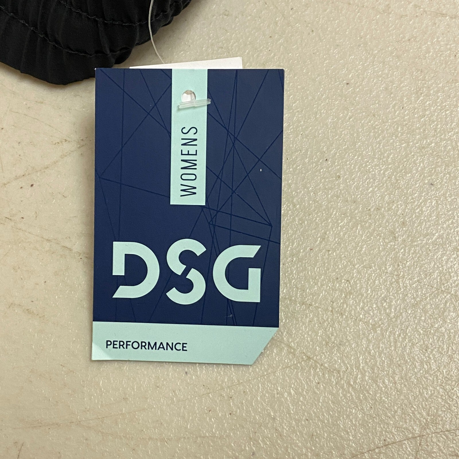 DSG Women's Mid Rise Stride Skort Pure Black Solid  DAW13123