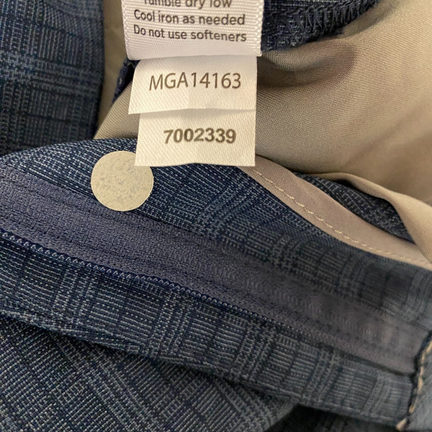 Walter Hagen Mens Perfect 11 Tonal Plaid Short Navy MGA14163
