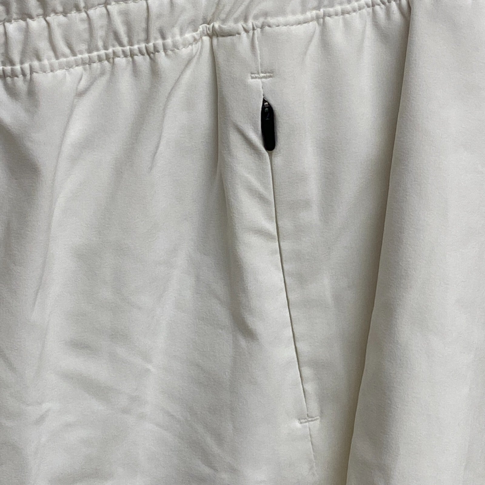 Calia Womens Mid Rise 2 in 1 Key Item Short Pure White WAX12377W BRAND NEW