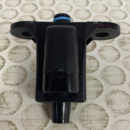 Carquest CPC1125 Vapor Canister Purge Solenoid Valve OE Replacement Emissions