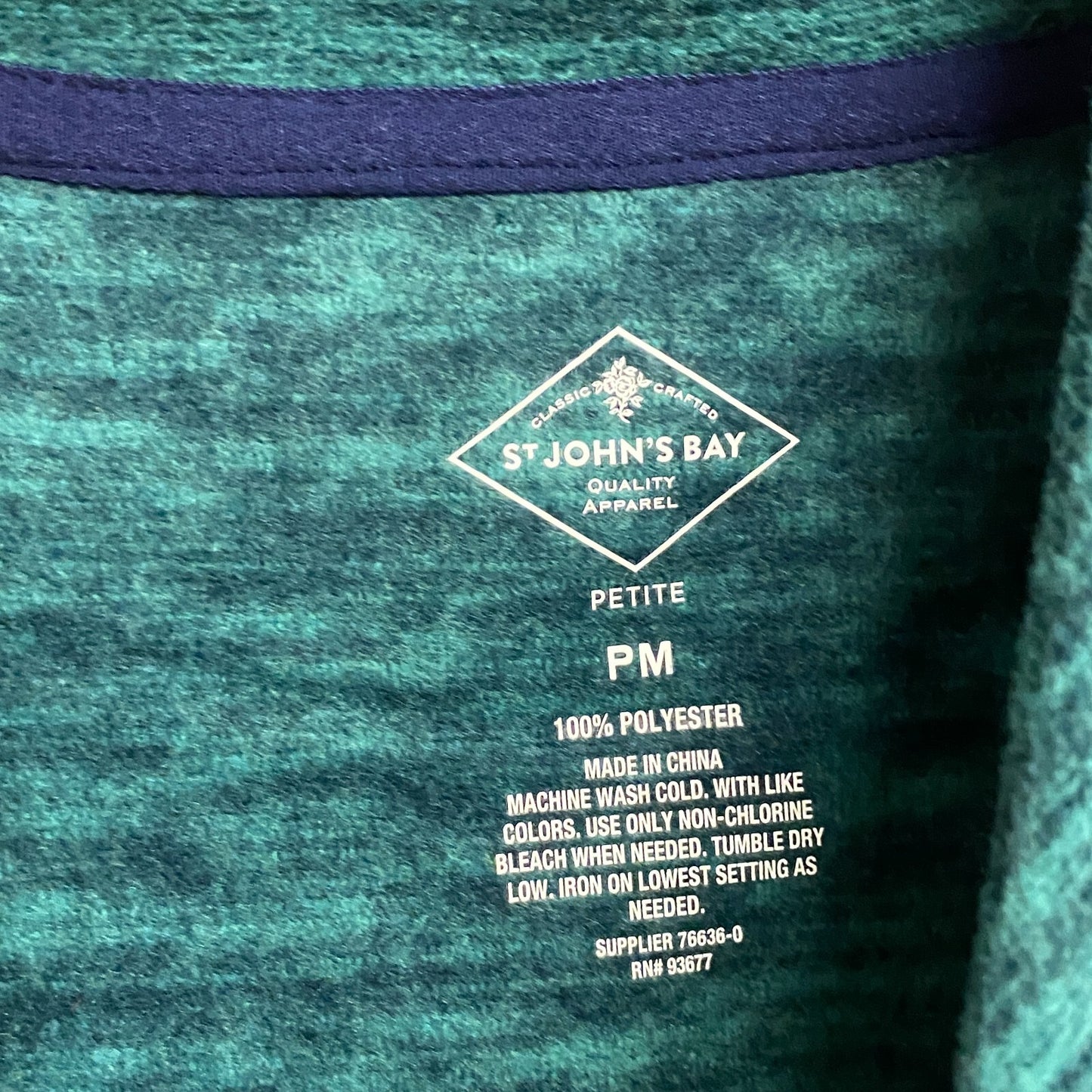 St. John's Bay Woman’s Funnel Neck Long Sleeve Sweatshirt Size PM Color Green