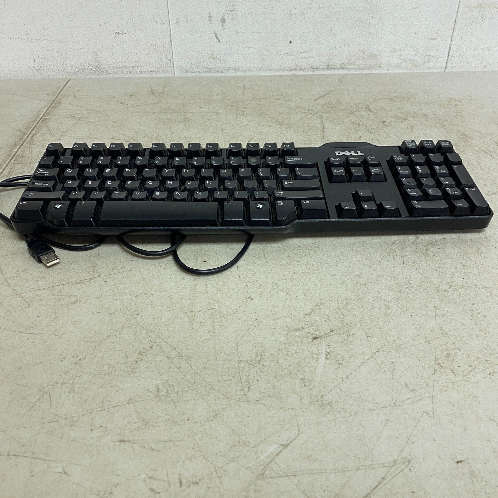 Dell USB Enhanced Slim Wired Black Keyboard with stands SK-8115