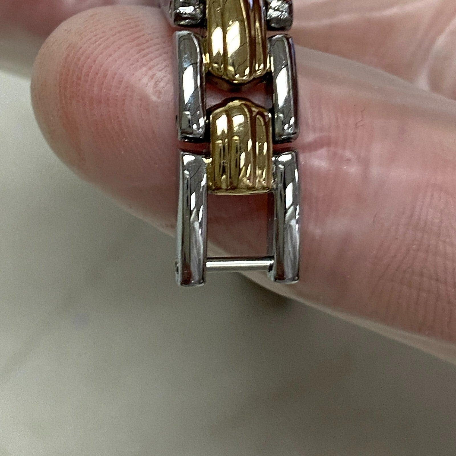 armitron womens watch 1Jewel Runs New Battery Swiss parts #75/3313ttg