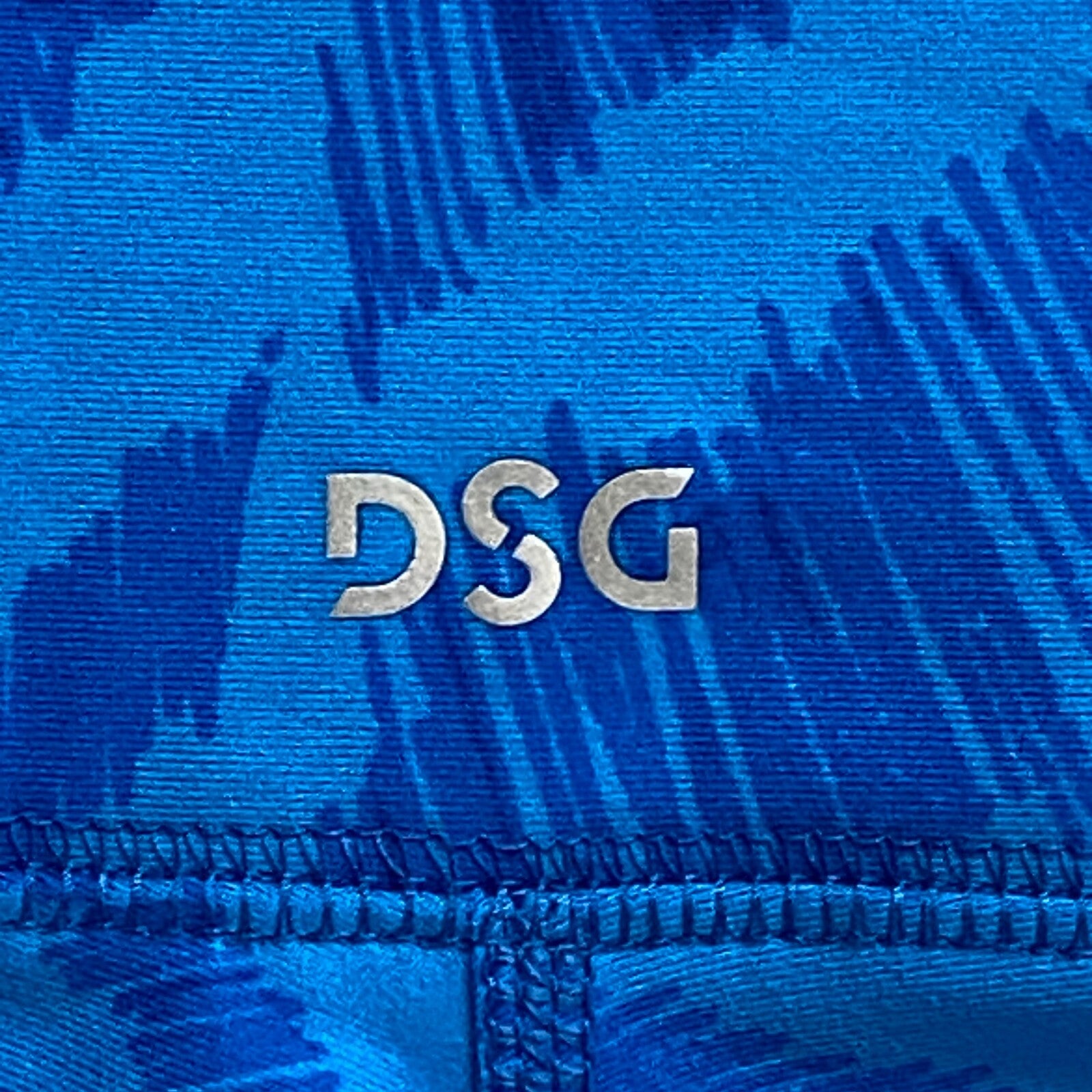DSG Women's Momentum High Rise 5" Shorts Trippy Zebra Blue DAW12301PRT New