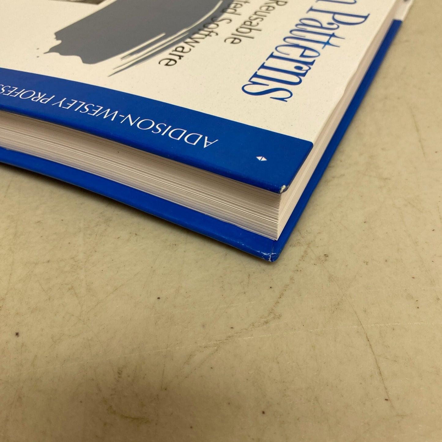 Design Patterns: Elements of Reusable Object-Oriented Software