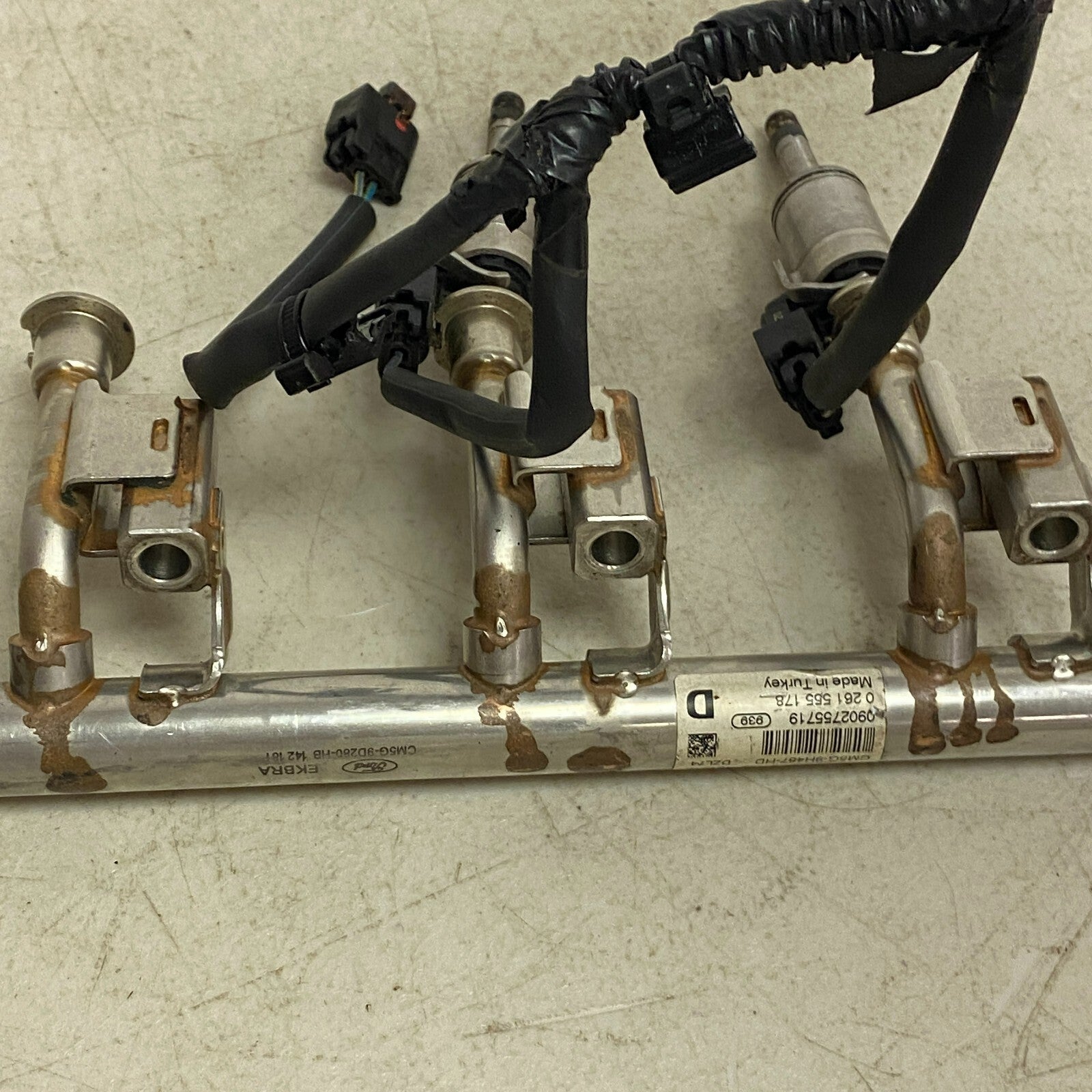 Ford Fuel Injector Wiring Loom CM5G-9F666-BD, Ramp Injection CM5G9D280-HB