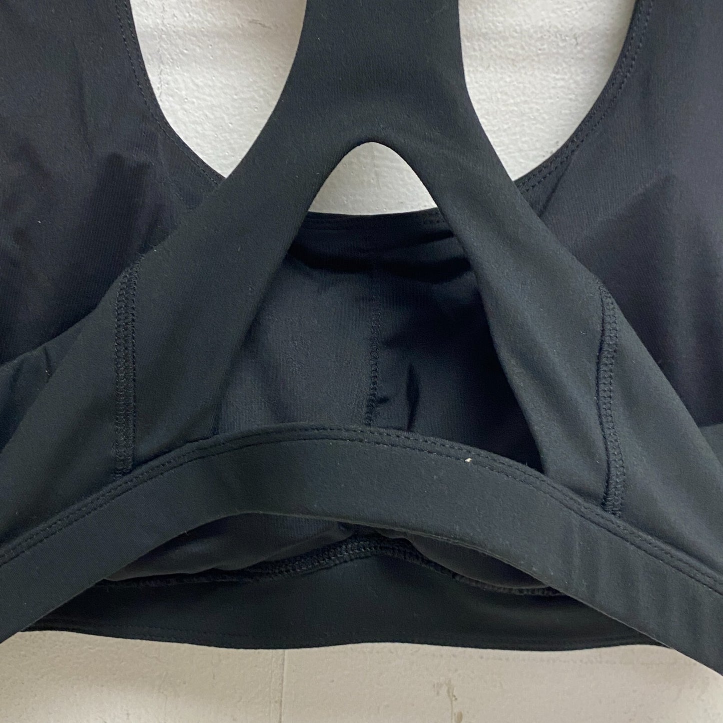 DSG Women's Medium Support Aspire Bra Halter Straps Pure Black DAW12702C New