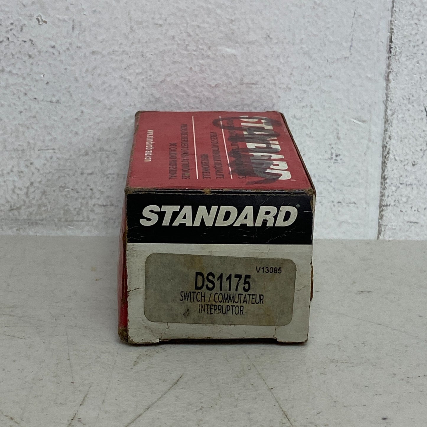 Door Window Switch Standard DS-1175 for 2001-2007 Chrysler Town Country & 01-07'