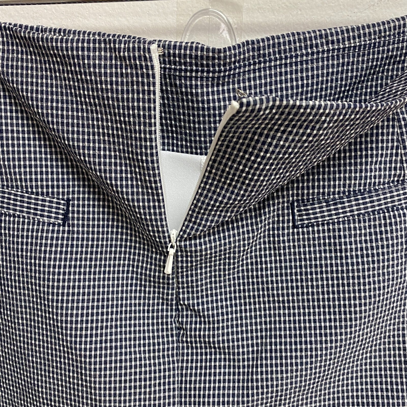 Lady Hagen Womens Skort Seersucker Built in Brief White Navy WGH17445 BRAND NEW