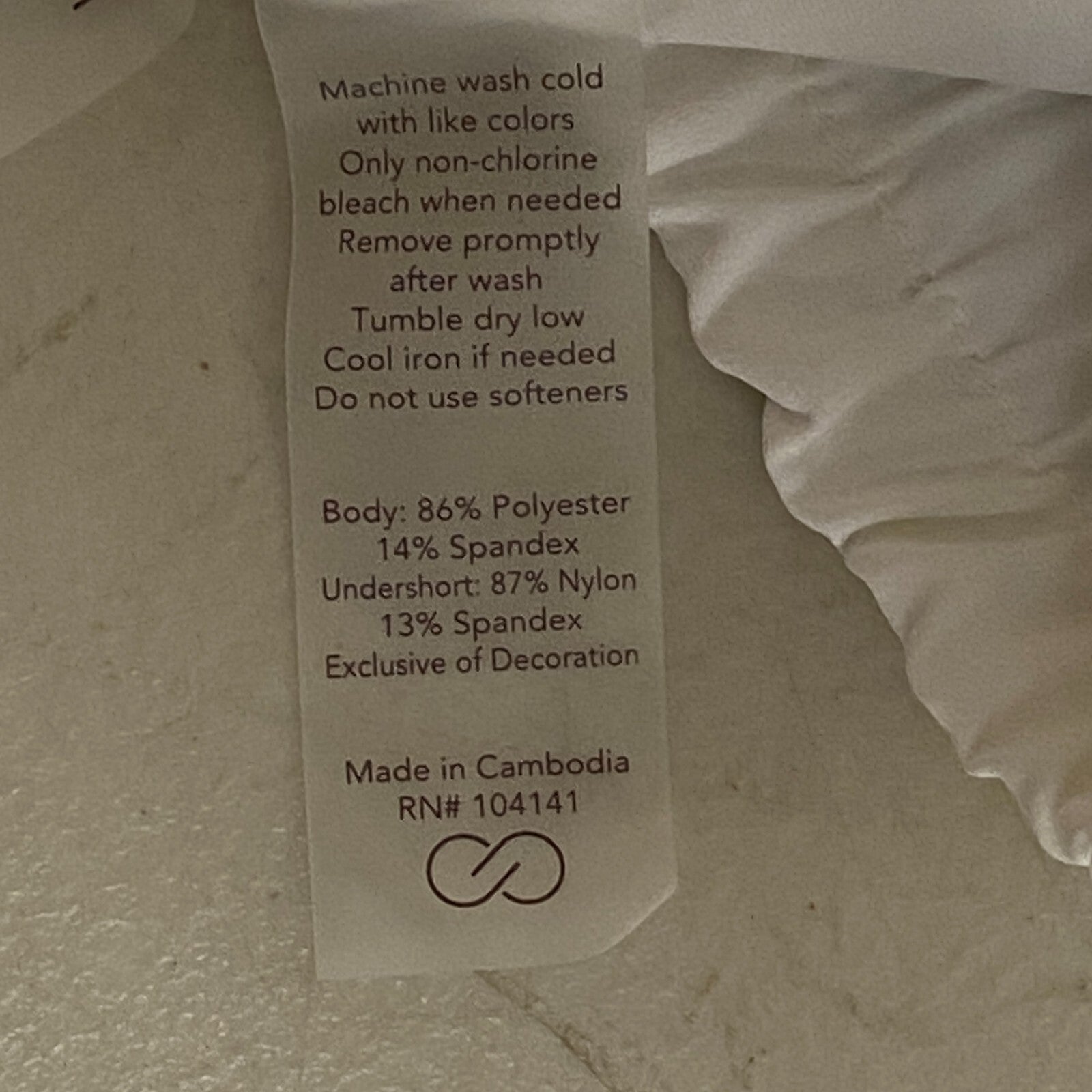 Calia Womens Mid Rise 2 in 1 Key Item Short Pure White WAX12377W BRAND NEW