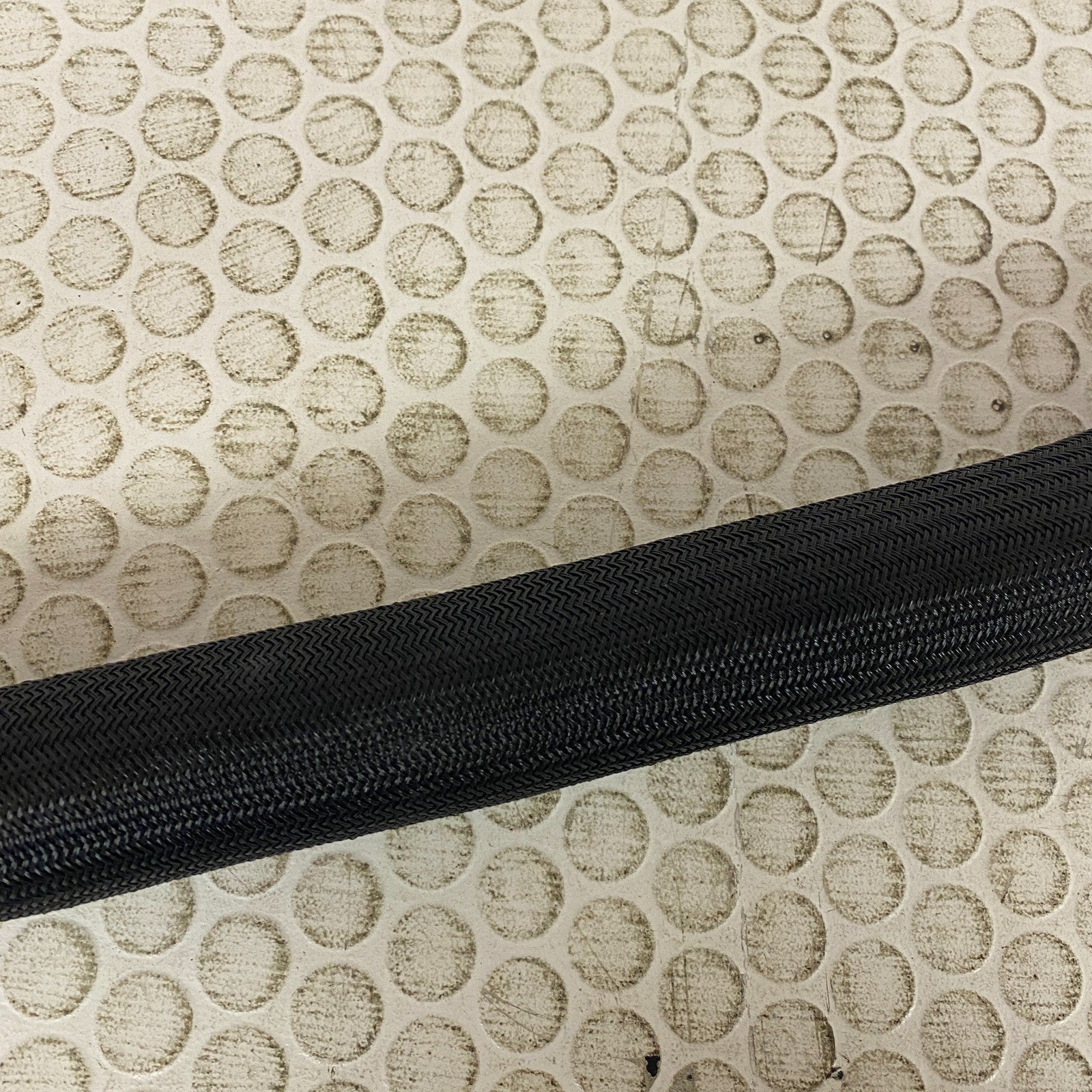 Dayco E72126 Curved Radiator Hose 1.5" x 17.75"