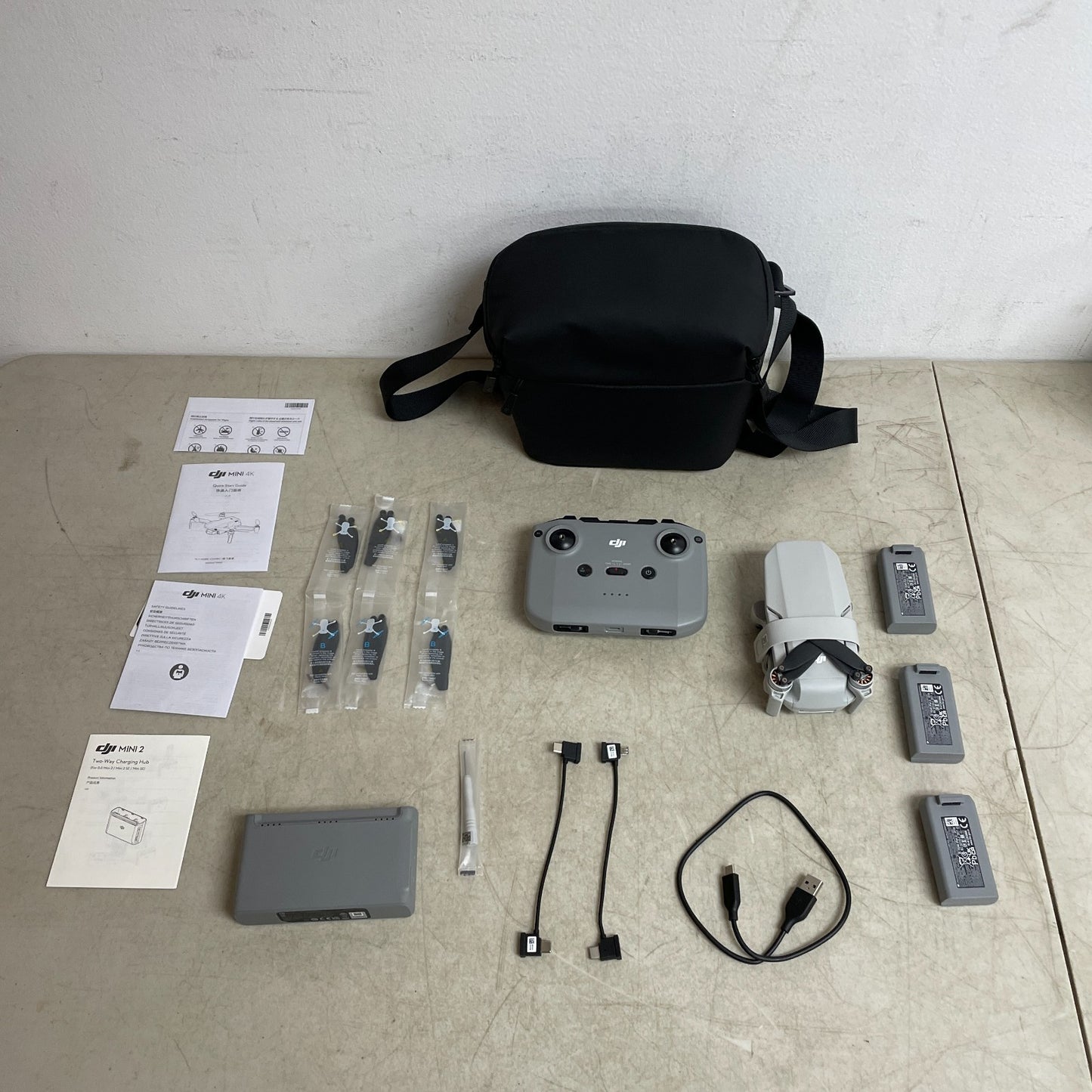 DJI Mini 4K Fly More Combo Drone 4K UHD Camera Under 249g 3-Batteries QuickShots