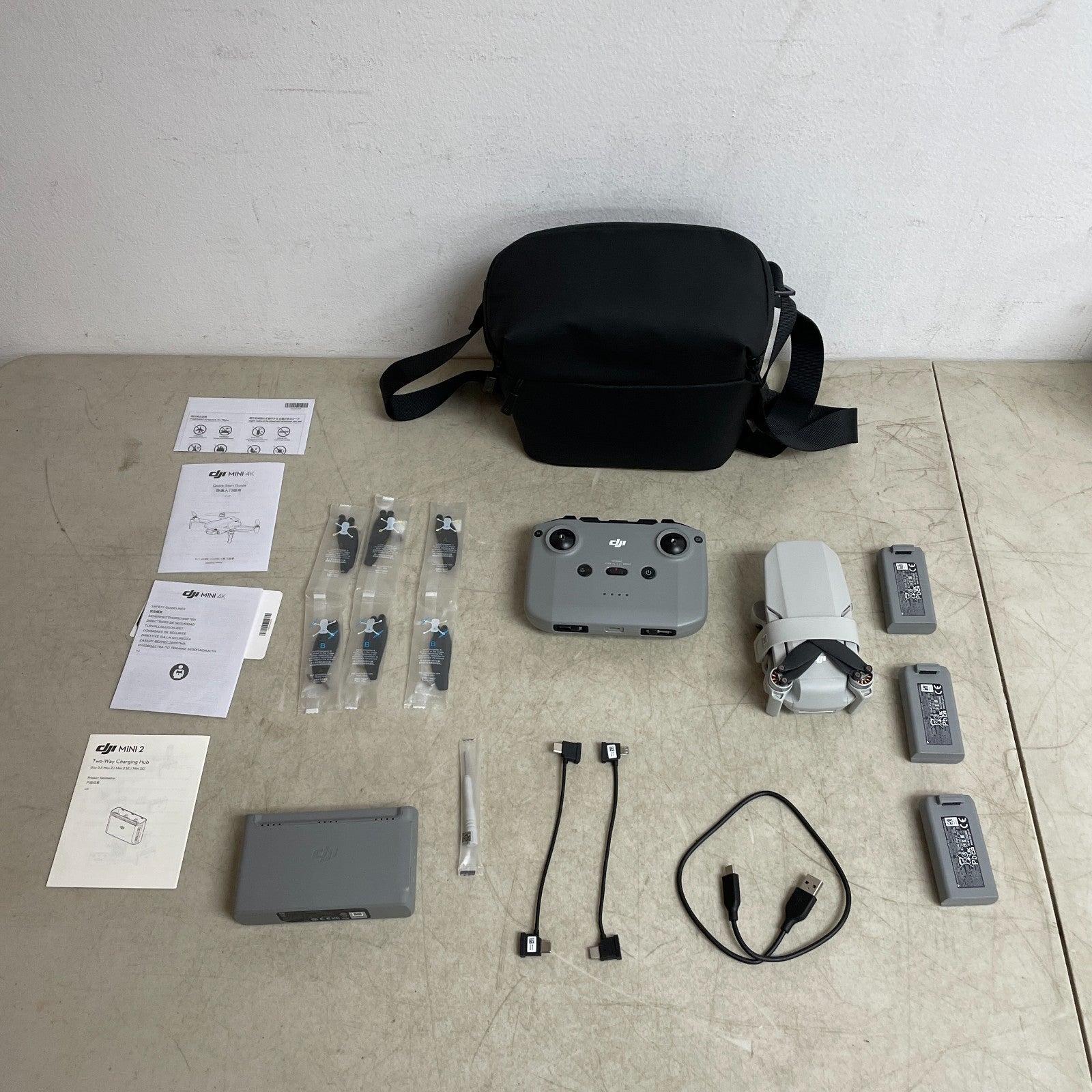 DJI Mini 4K Fly More Combo Drone 4K UHD Camera Under 249g 3-Batteries QuickShots