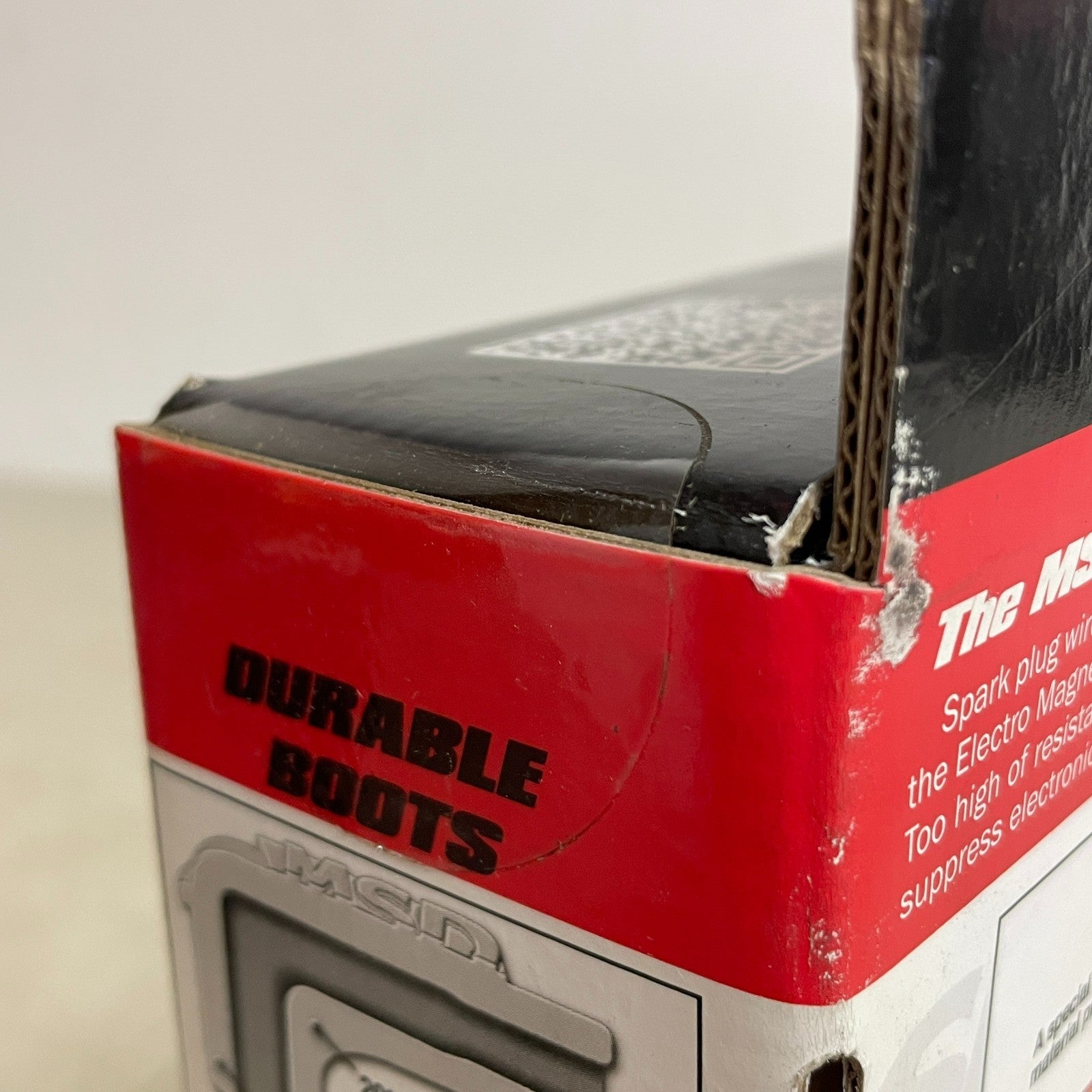 MSD Race-Tailored 8.5 mm Super Conductor Spark Plug Wire Set SBC 31249