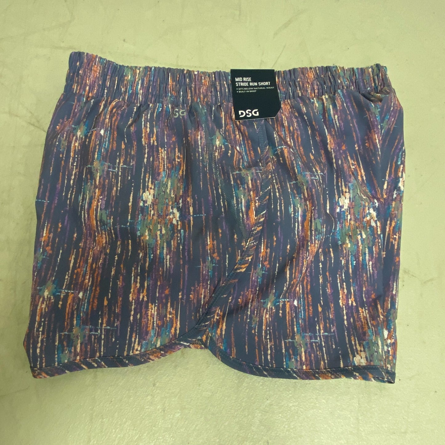 DSG Girls' Performance Mid Rise Stride Run Shorts Sketchy Ikat Grey DAG12116PRT