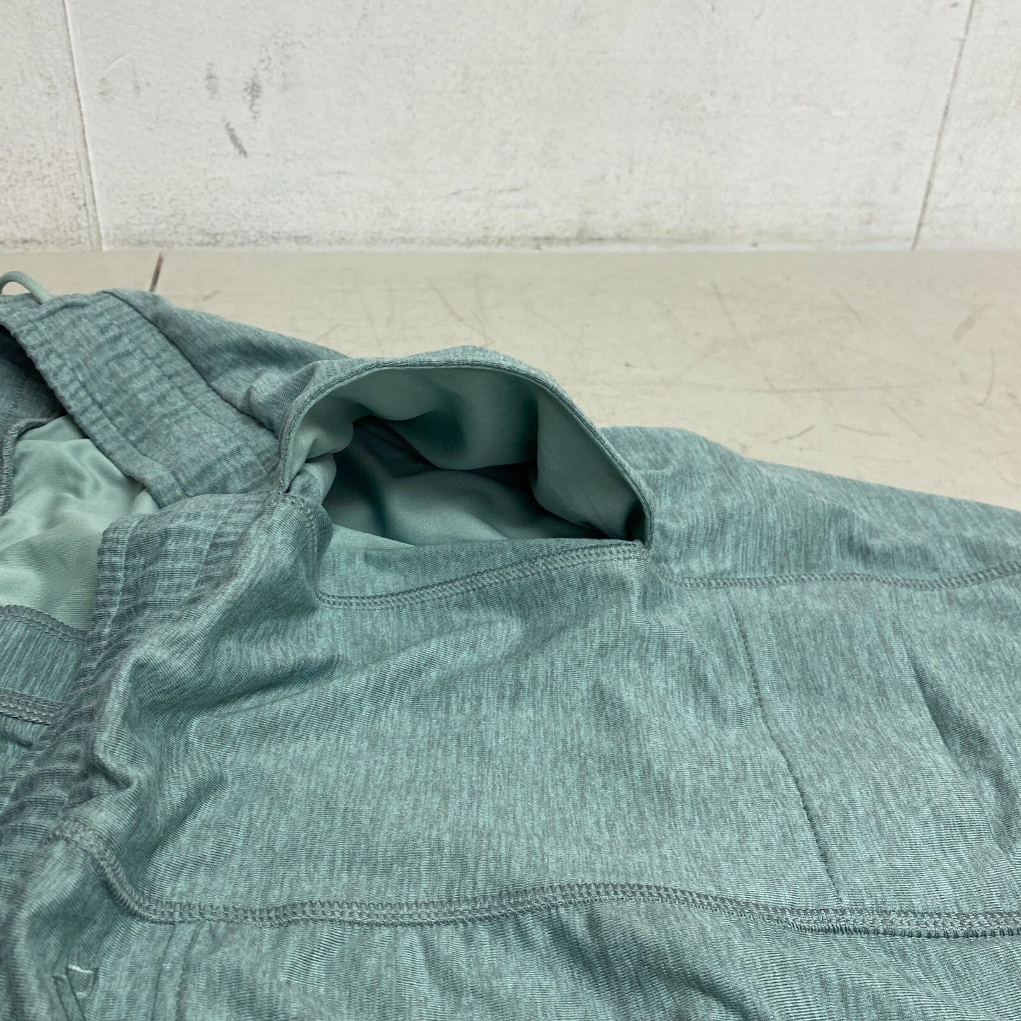 Alpine Design Men's Relaxed Fit Field Knit Short Mineral Jade ADM13803 New