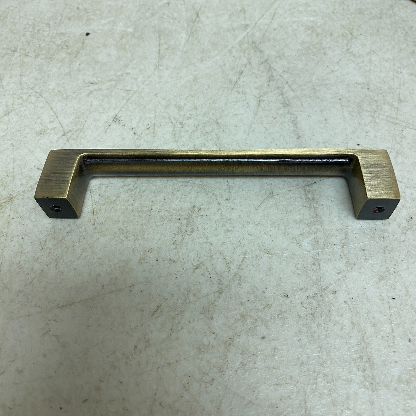 Signature Hardware Gebara Brass Cabinet Pull - Antique Brass MODEL: EH1098.5.ABS
