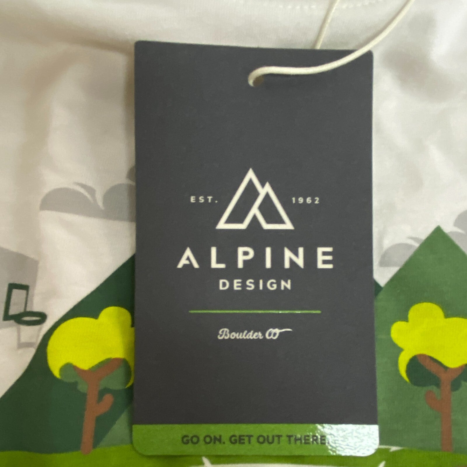 Alpine Design Men's AD M CO Graphic Print Tee Whisper White DM13102SD New