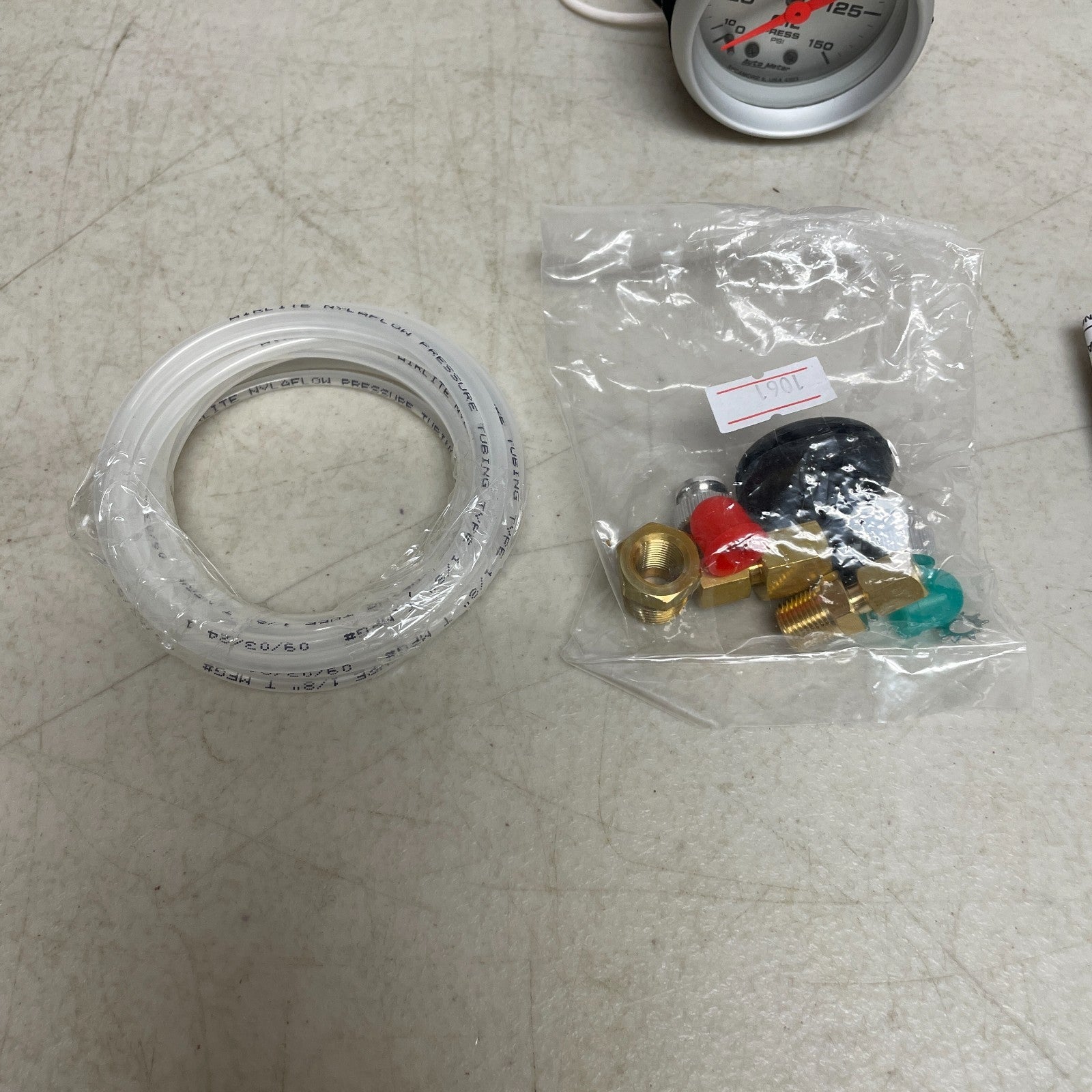 Auto Meter 4323 Ultra-Lite Mechanical Oil Pressure Gauge 2-1/16" 0-150 PSI