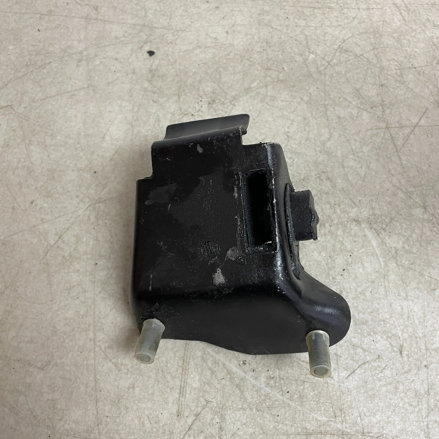 Carquest 2537 Front Left Automatic Transmission Mount Fits Buick Olds Pontiac