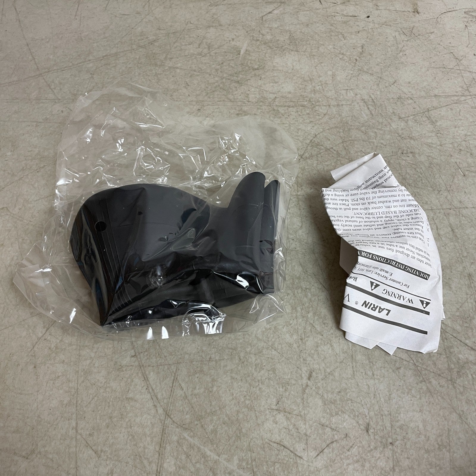 Larin LWT-400 Heavy-Duty Inner Tube 400-6 Wheelbarrow with TR-13 Valve Stem