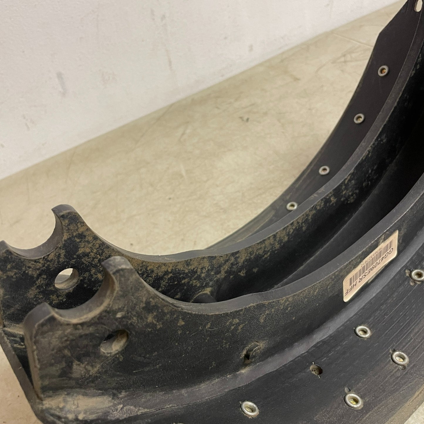 Haldex Drum Brake Shoe 16.5"x7" Rear Eaton ES 23K GAWR Heavy Duty GG4709ESR