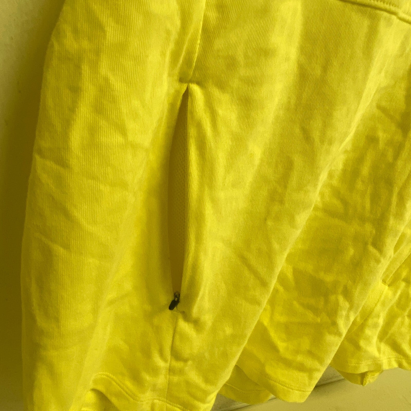 DSG X TWITCH + ALLISON Mens Zip Tank Sunny Yellow Top Solid Shirt BOSSM12104