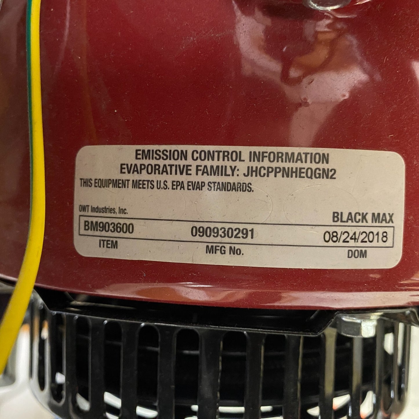 BLACK MAX Portable 3600 Watt Generator with Auto Shutdown