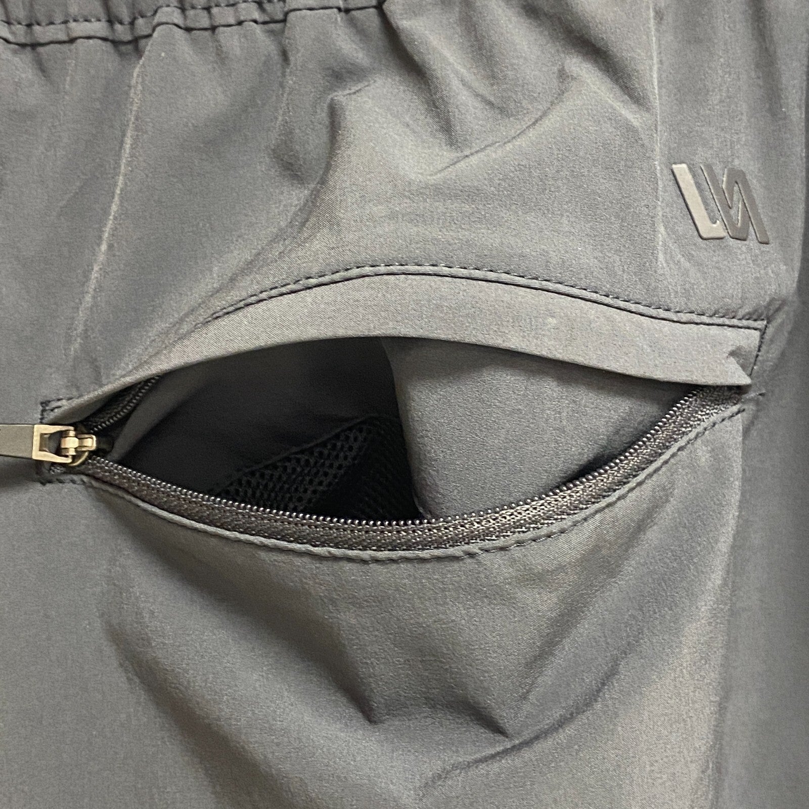 VRST Mens 5" Slim Fit Resort Short Boxer Brief Liner Graphic Charcoal MAX2004645