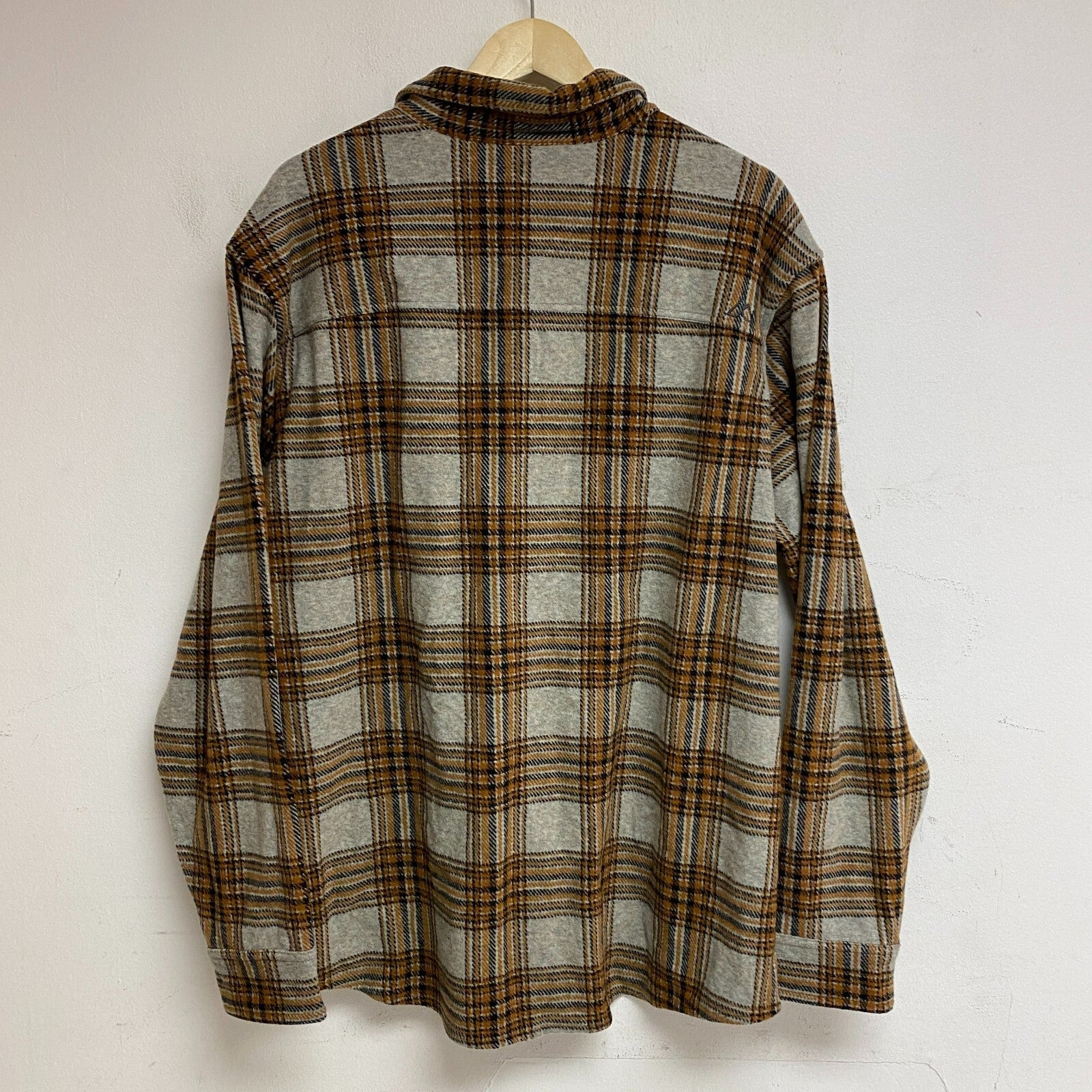 Alpine Design Men's AD M Wanderful Button Up Plaid Grey Montawk Plaid ADM23201P