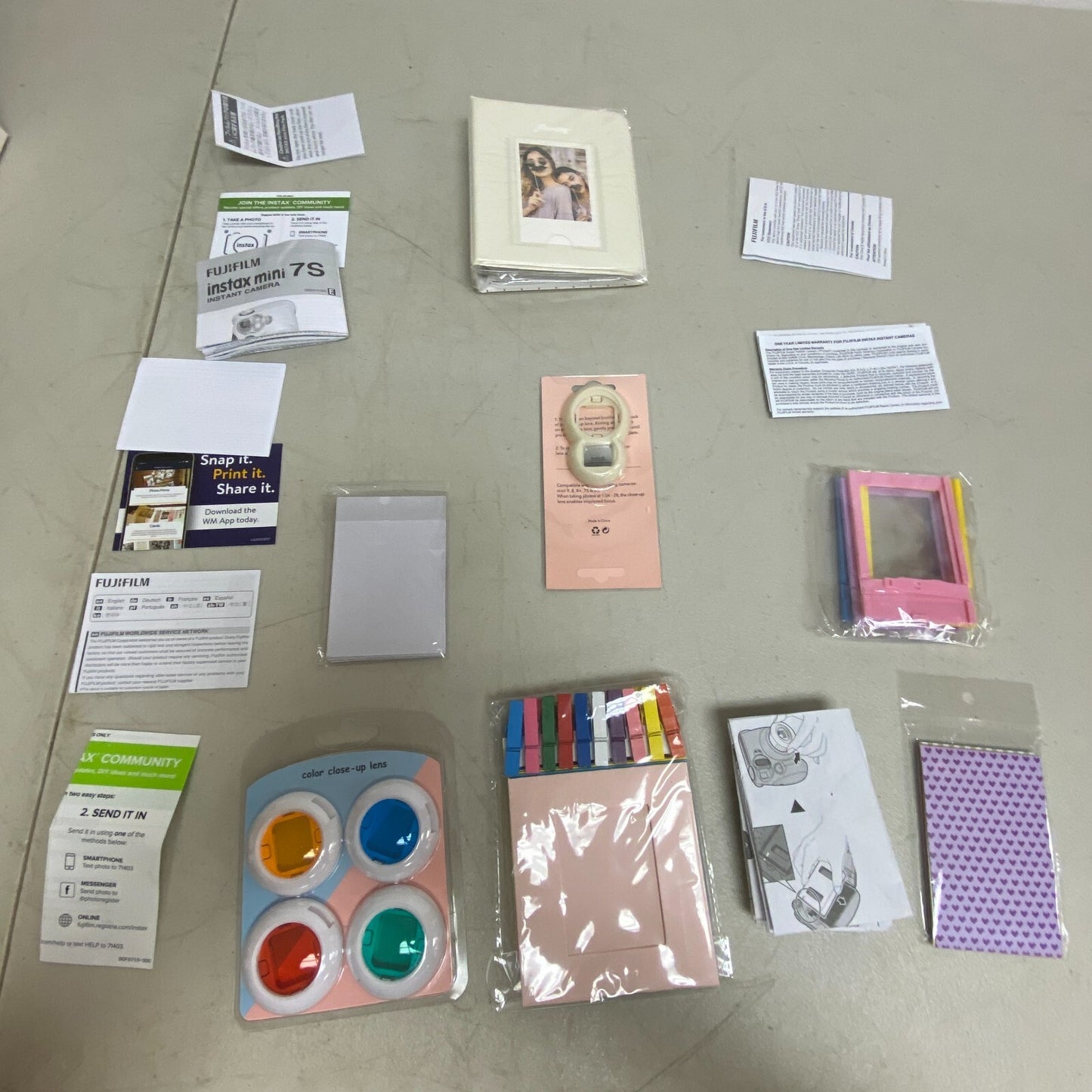 DigiPower Instant Camera Accessory Kit for Fujifilm instax mini 9 & 7s, White