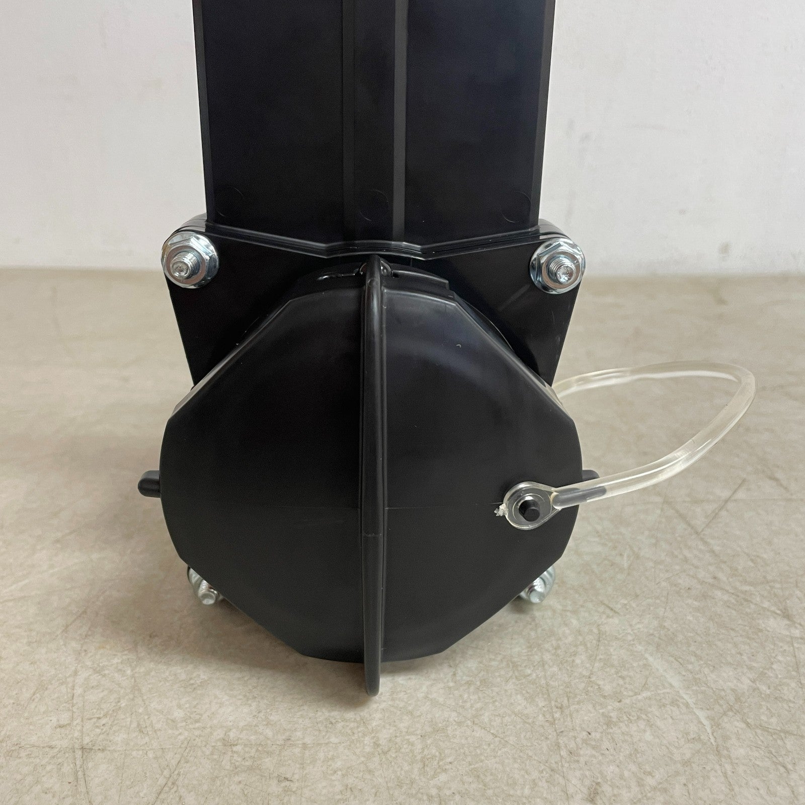 Camco 39053 RV 3" Gate Valve with 3.5" Clear Adapter and 4-Bayonet Prongs