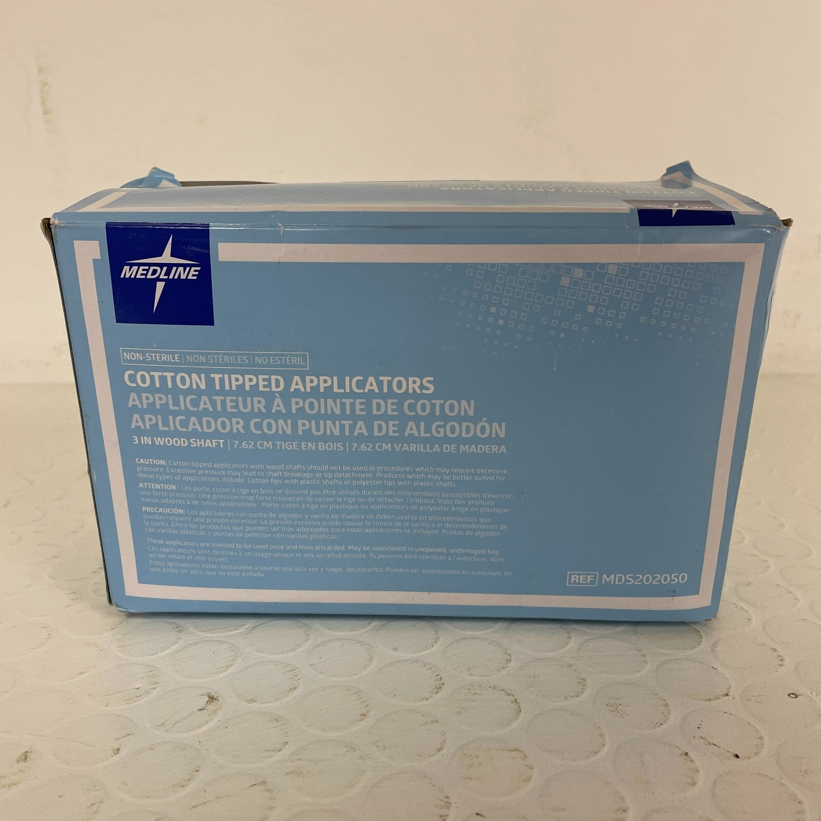 Medline Nonsterile Cotton Tipped Applicator Box of 1000