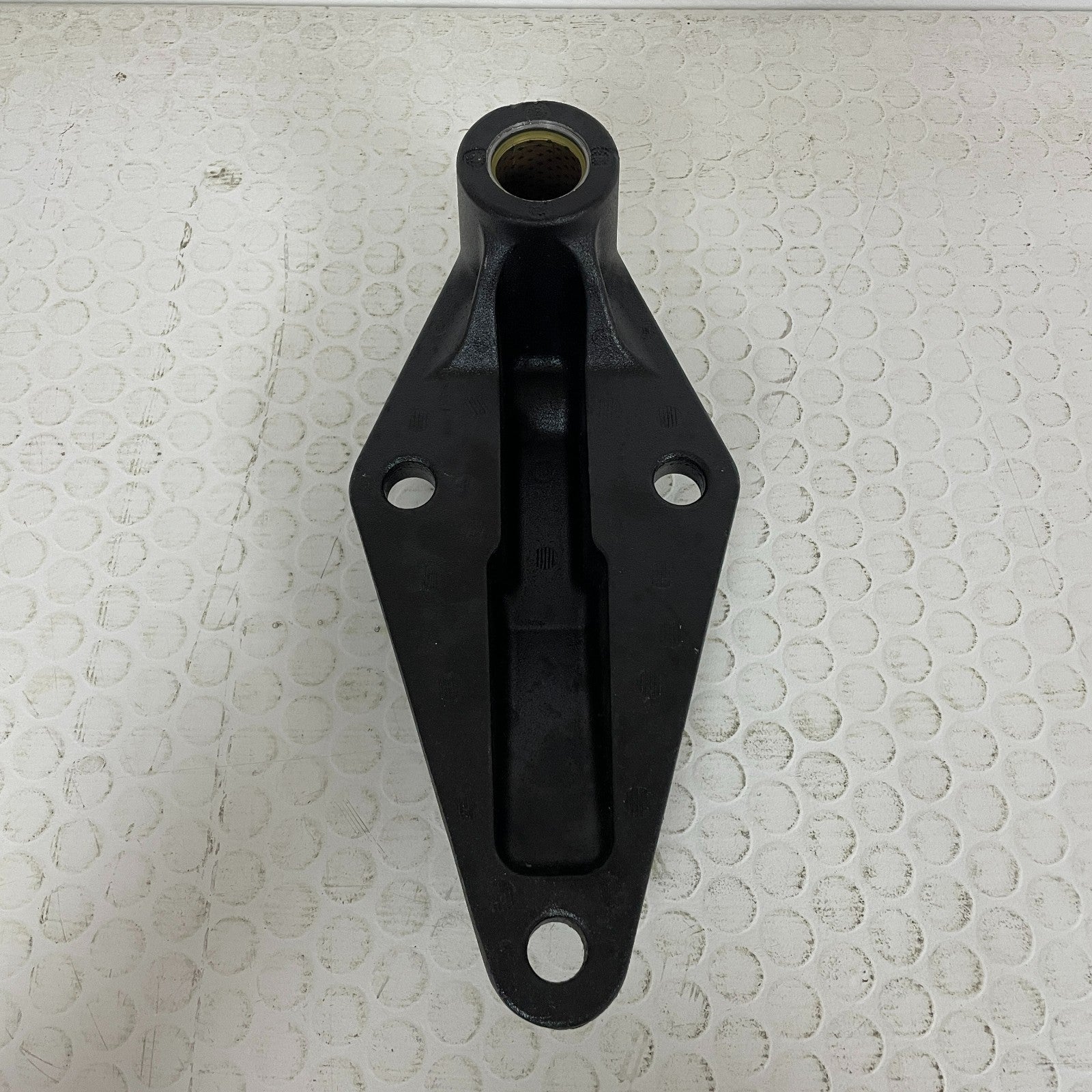 Automann Heavy-Duty Aluminum Leaf Spring Hanger Rear Front Peterbilt Model M1811