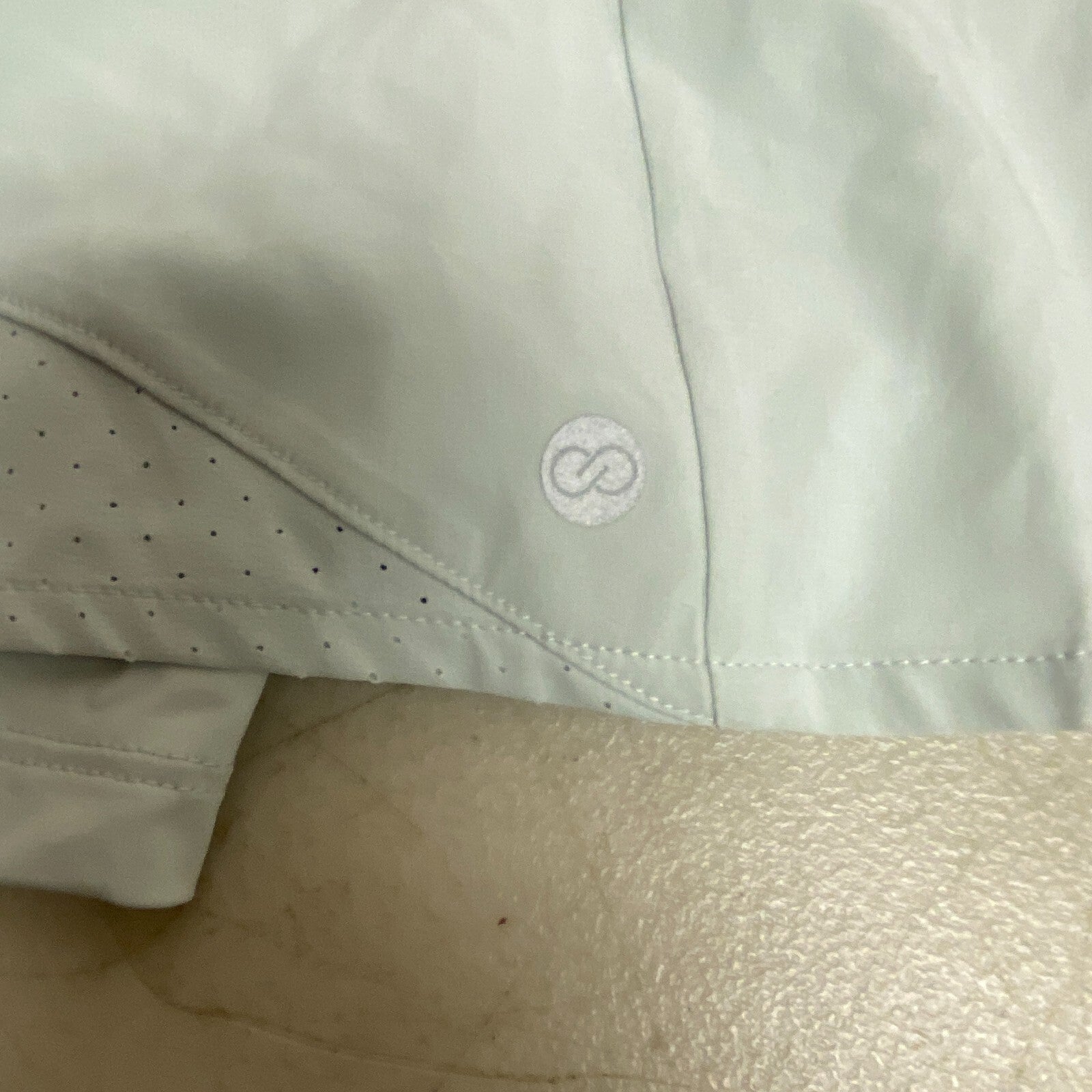 Calia Womens Mid Rise 2 in 1 Key Item Short Calming Green WAX12377  BRAND NEW