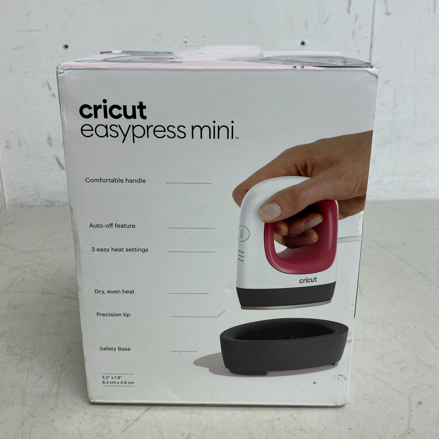 Cricut EasyPress Mini™, Raspberry - Compact Handheld Heat Press 4"x3.5"