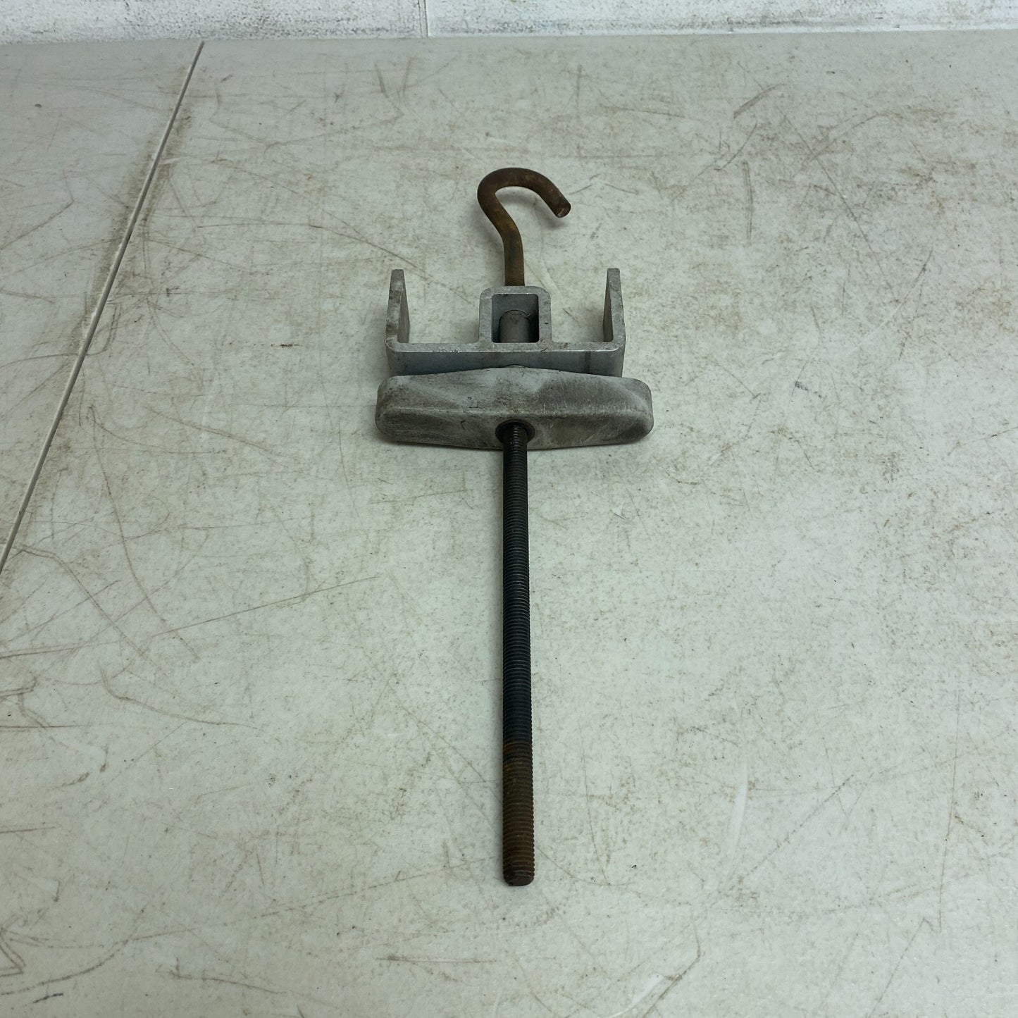 Rotunda for Ford Adapter For 303-290A (Support Hook)  303-290A/12