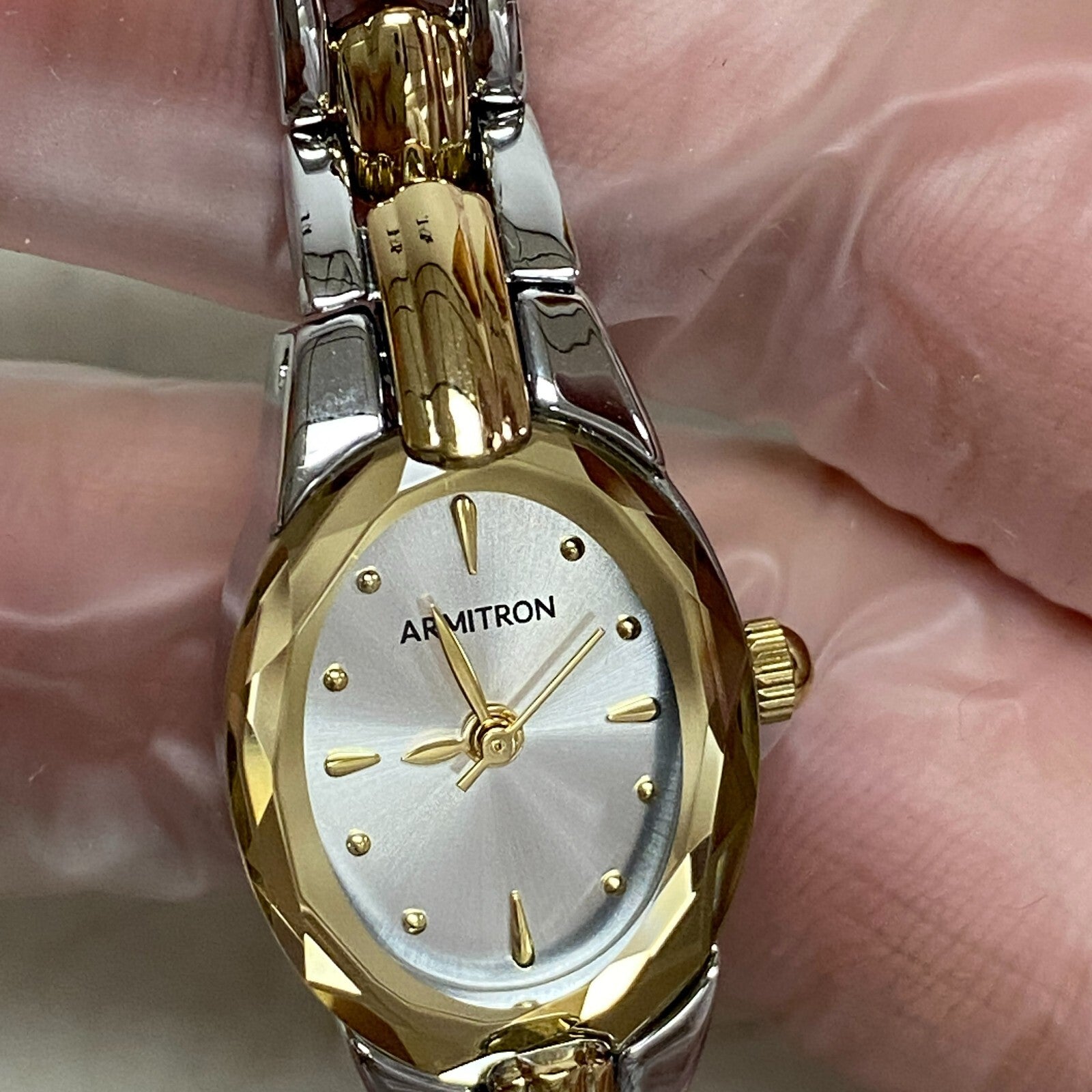 armitron womens watch 1Jewel Runs New Battery Swiss parts #75/3313ttg