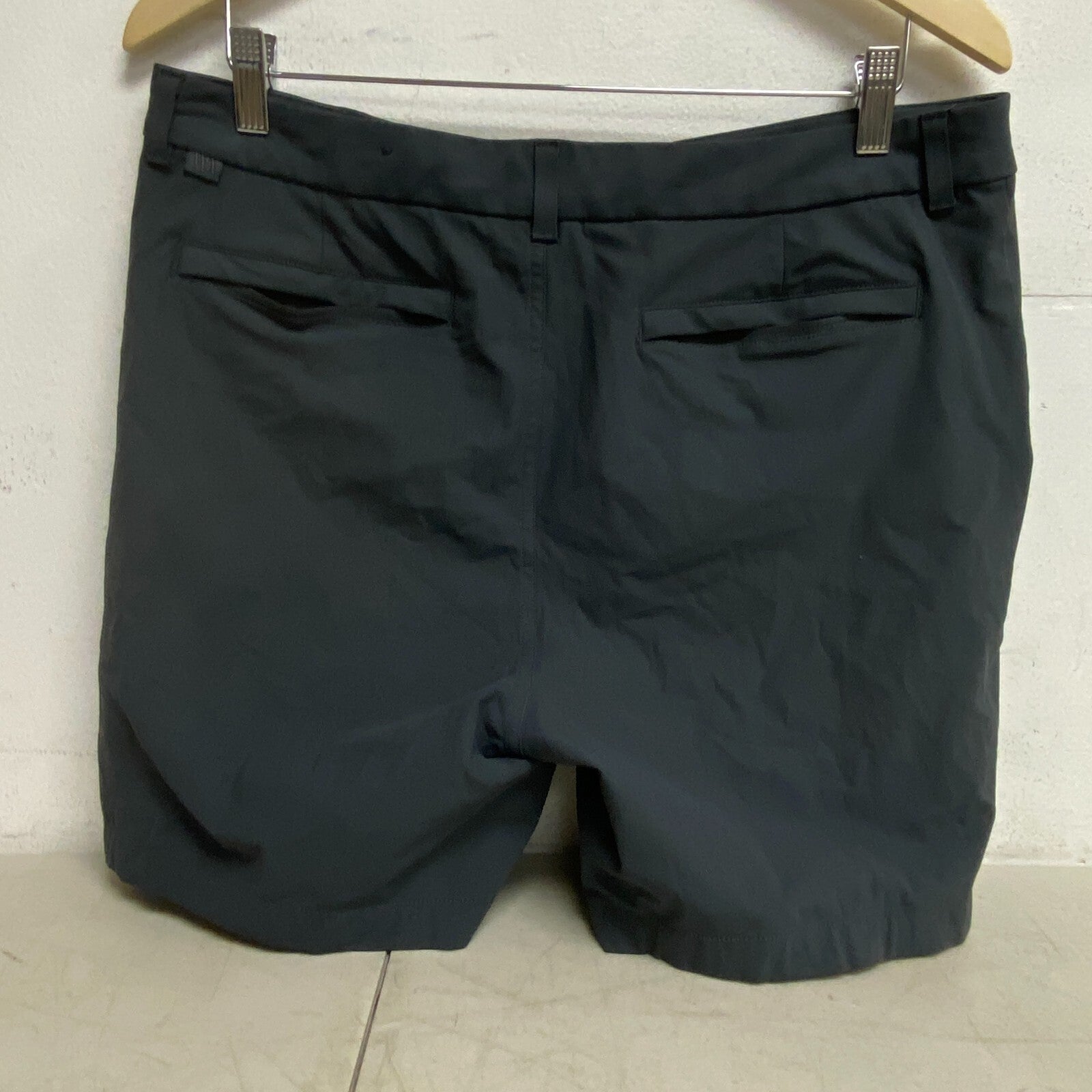 VRST Men's 7â Slim Limitless Shorts Graphic Charcoal MAX2004167 BRAND NEW