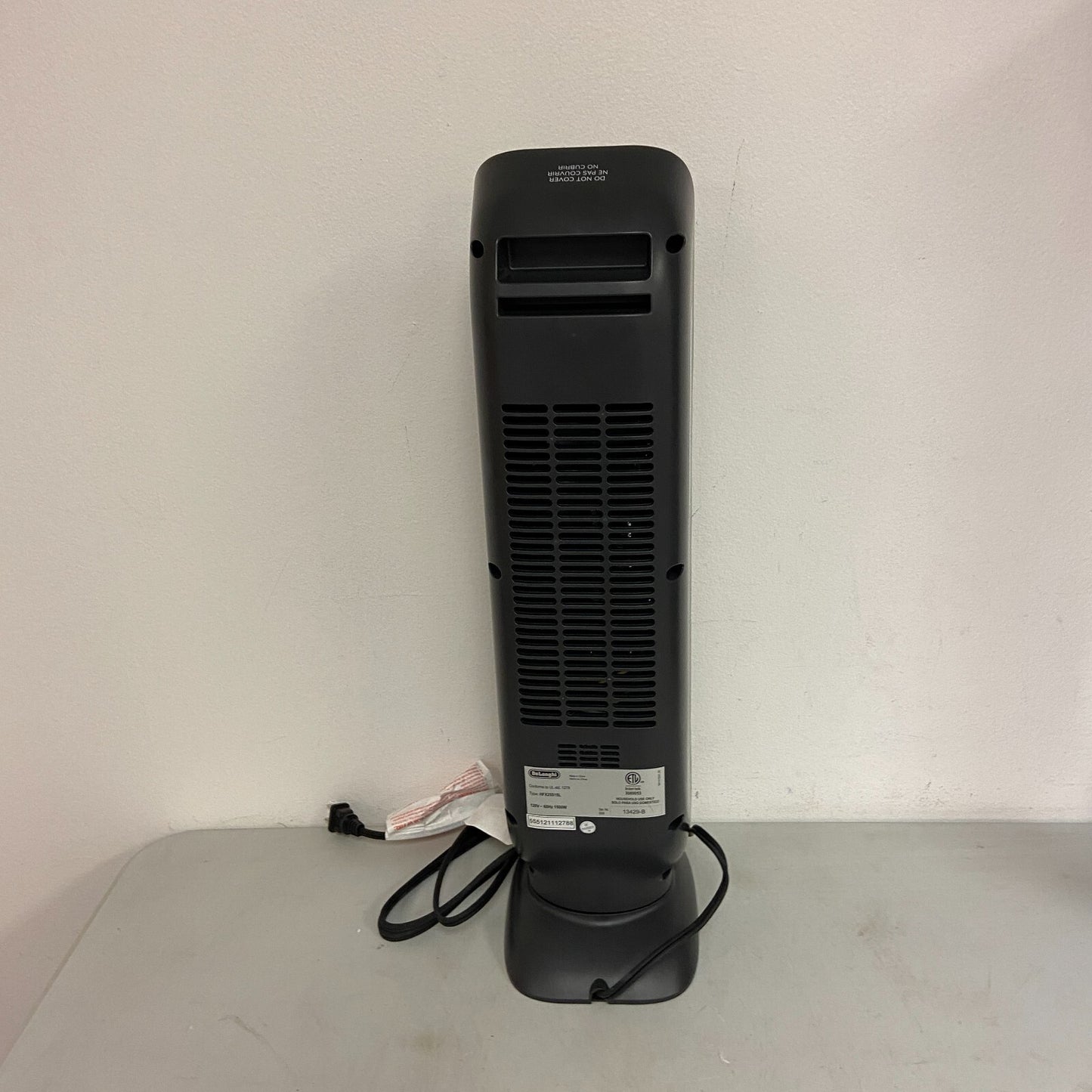 Delonghi 1500W Ceramic Tower Space Heater w/ Thermostat And Remote