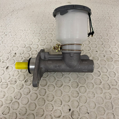 Dorman M39884 Brake Master Cylinder 1990-1997 Acura Integra No ABS